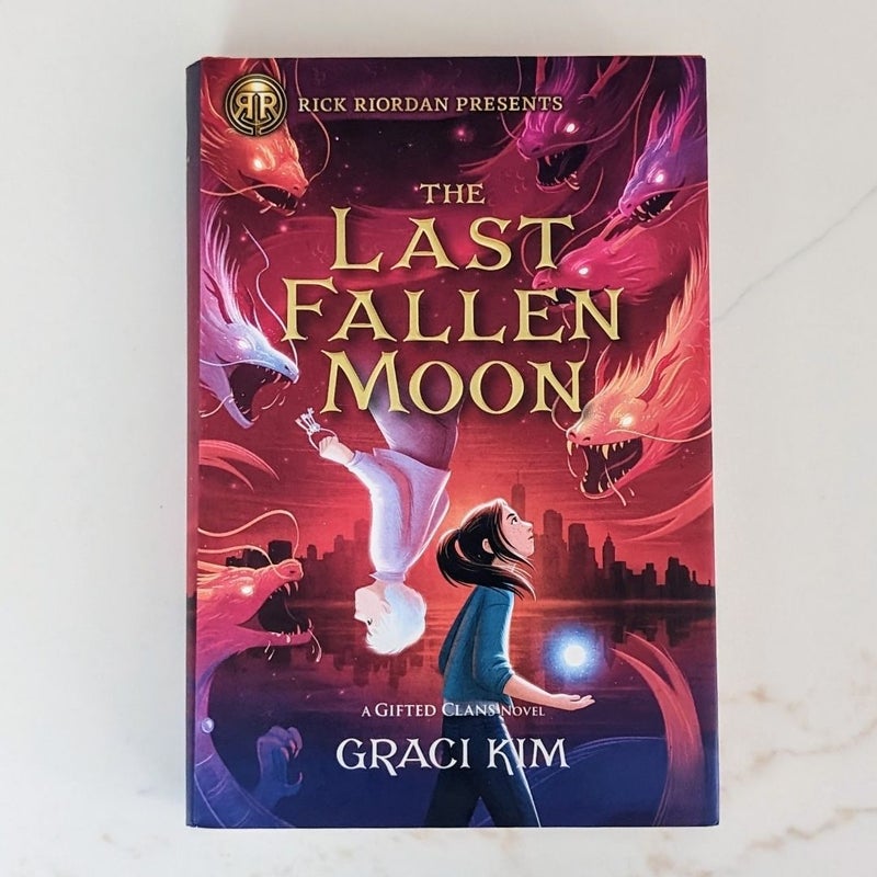 The Last Fallen Moon (a Gifted Clans Novel)