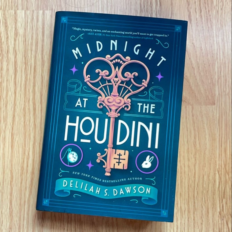 Midnight at the Houdini