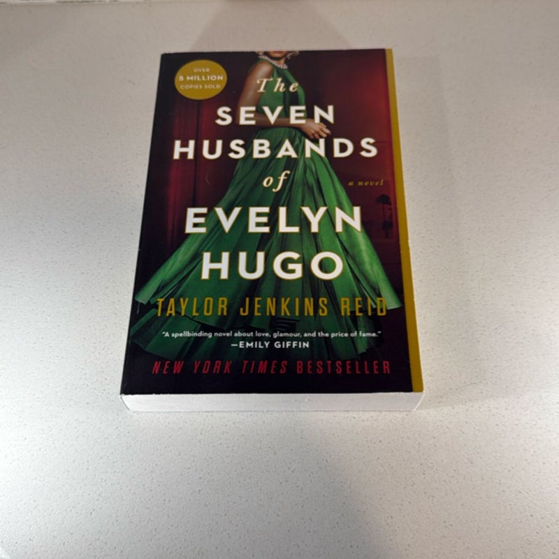 The Seven Husbands of Evelyn Hugo