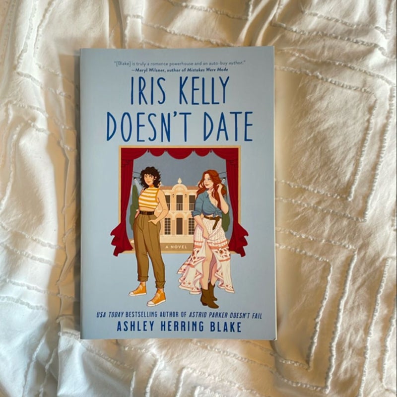 Iris Kelly Doesn't Date