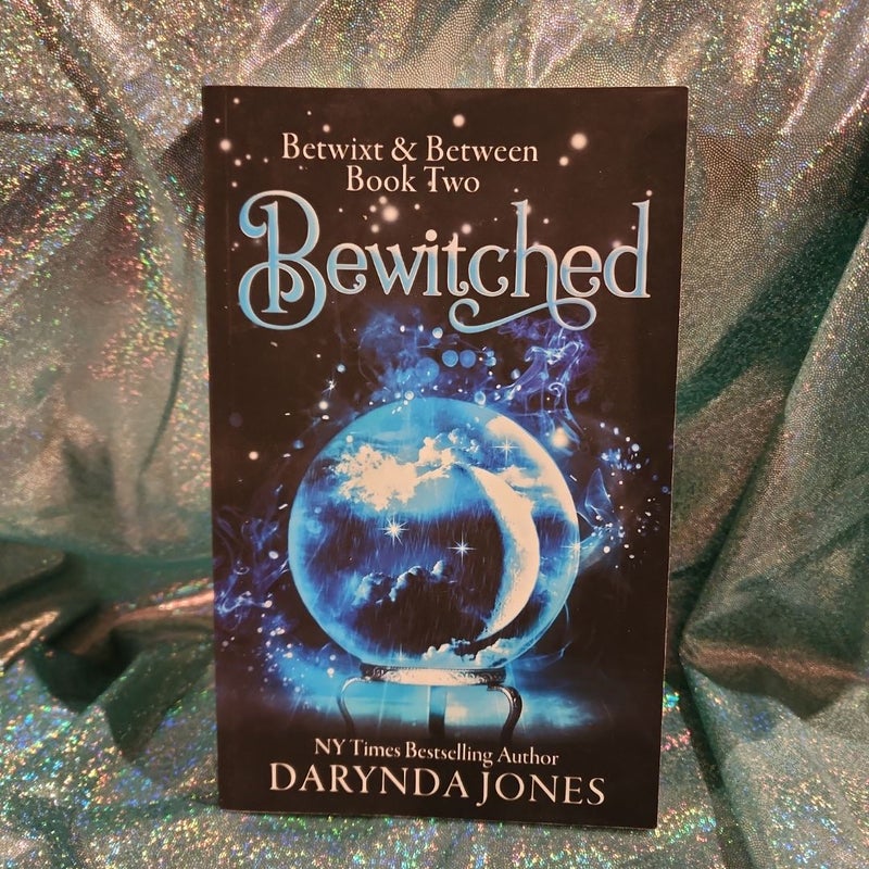 BETWIXT-A Paranormal Women's Fiction Novel