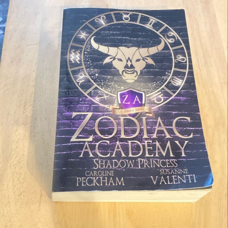 OOP indie edition Zodiac Academy 4