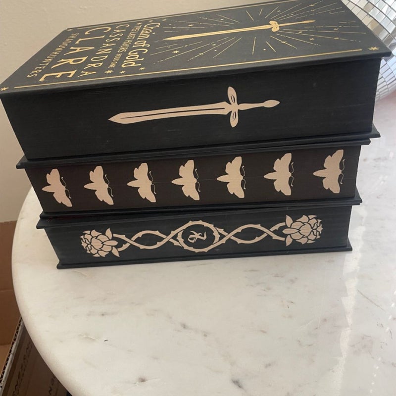 Last Hours Trilogy, Fairyloot Edition