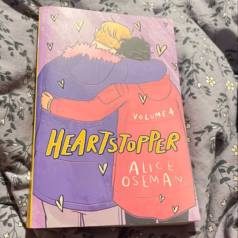 Heartstopper: Volume 4: a Graphic Novel