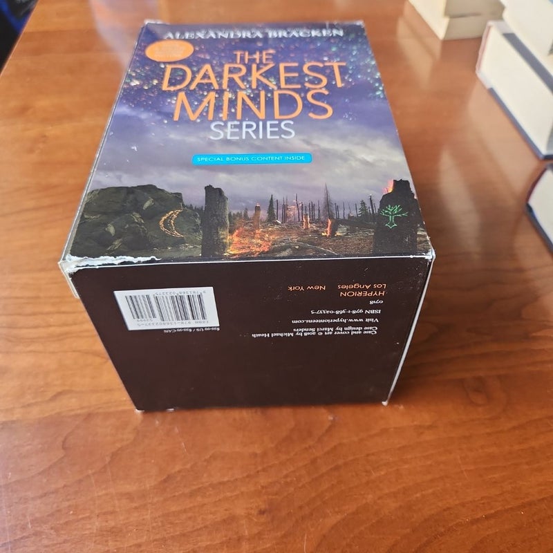 The Darkest Minds Series Boxed Set [4-Book Paperback Boxed Set] (the Darkest Minds)