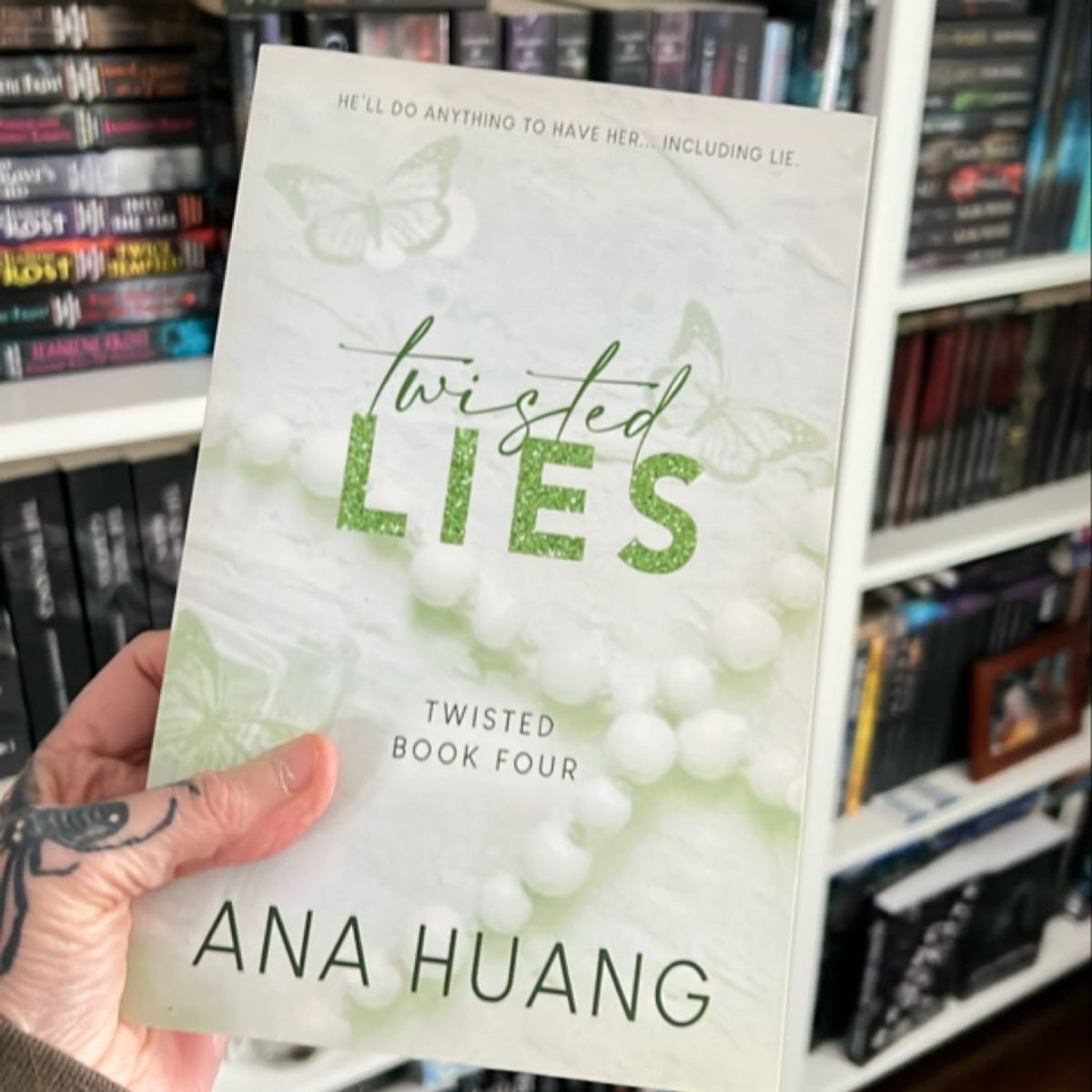 Twisted Lies - Special Edition by Ana Huang, Paperback | Pangobooks
