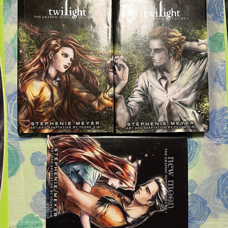 Twilight: the Graphic Novel Set (All First Editions)