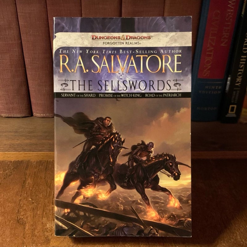 Forgotten Realms: The Sellswords Omnibus: Servant of the Shard, Promise of the Witch-King, Road of the Patriarch