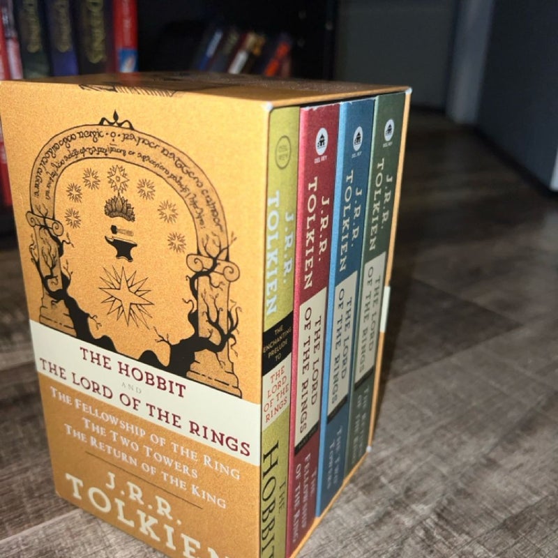 J. R. R. Tolkien 4-Book Boxed Set: the Hobbit and the Lord of the Rings