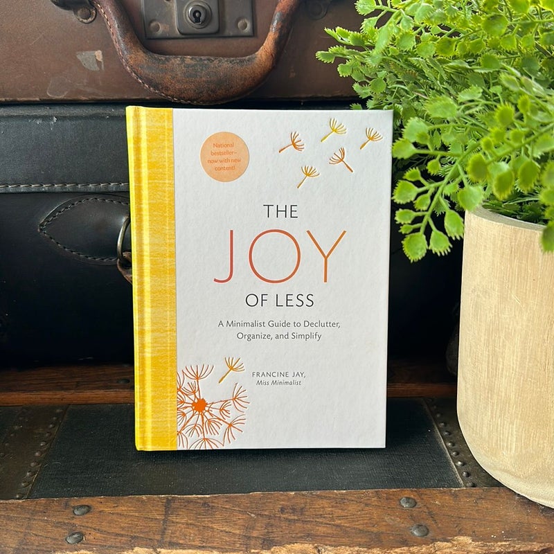 The Joy of Less: a Minimalist Guide to Declutter, Organize, and Simplify - Updated and Revised (Minimalism Books, Home Organization Books, Decluttering Books House Cleaning Books)