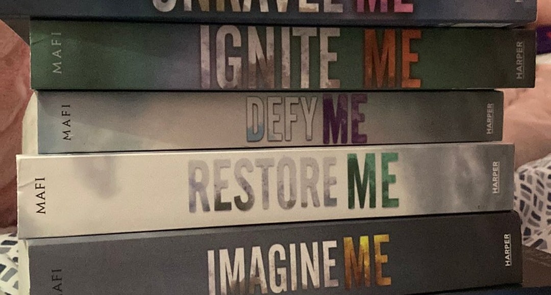 Shatter Me Book Series Inspired Booksleeve 