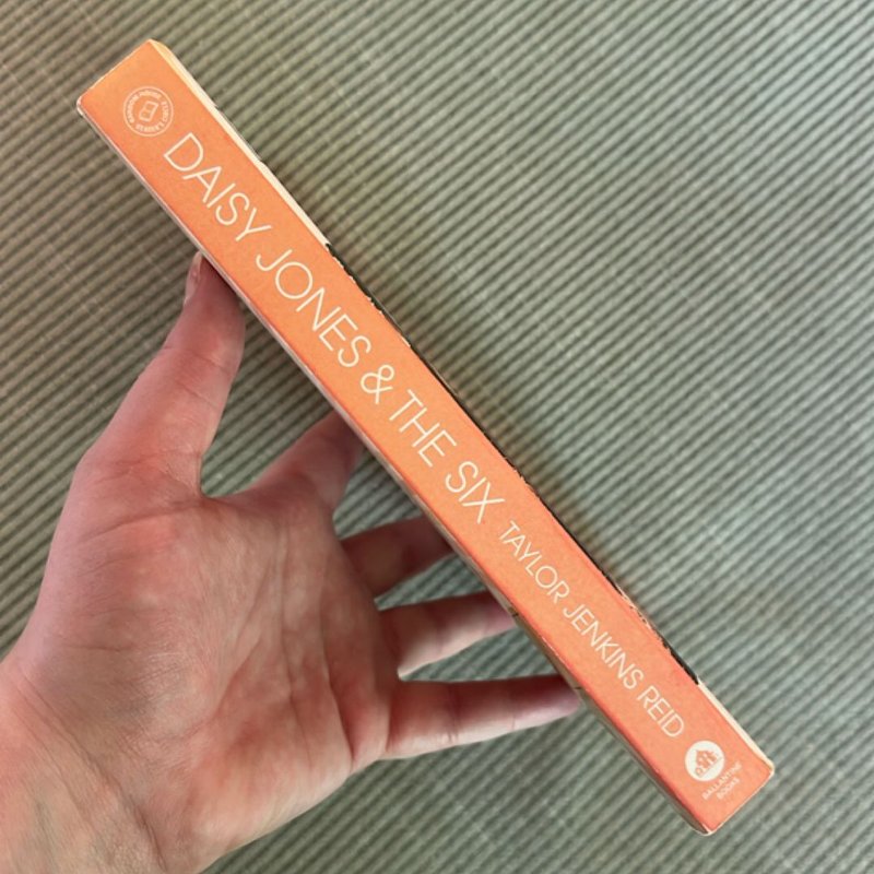 Daisy Jones and the Six