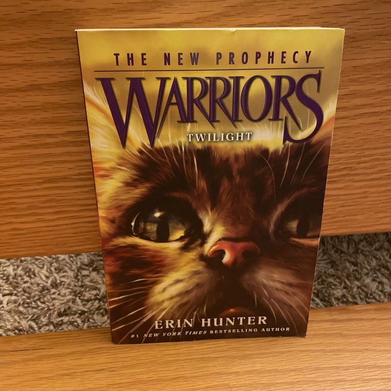 Twilight: The New Prophecy (Warriors, Book 5)
