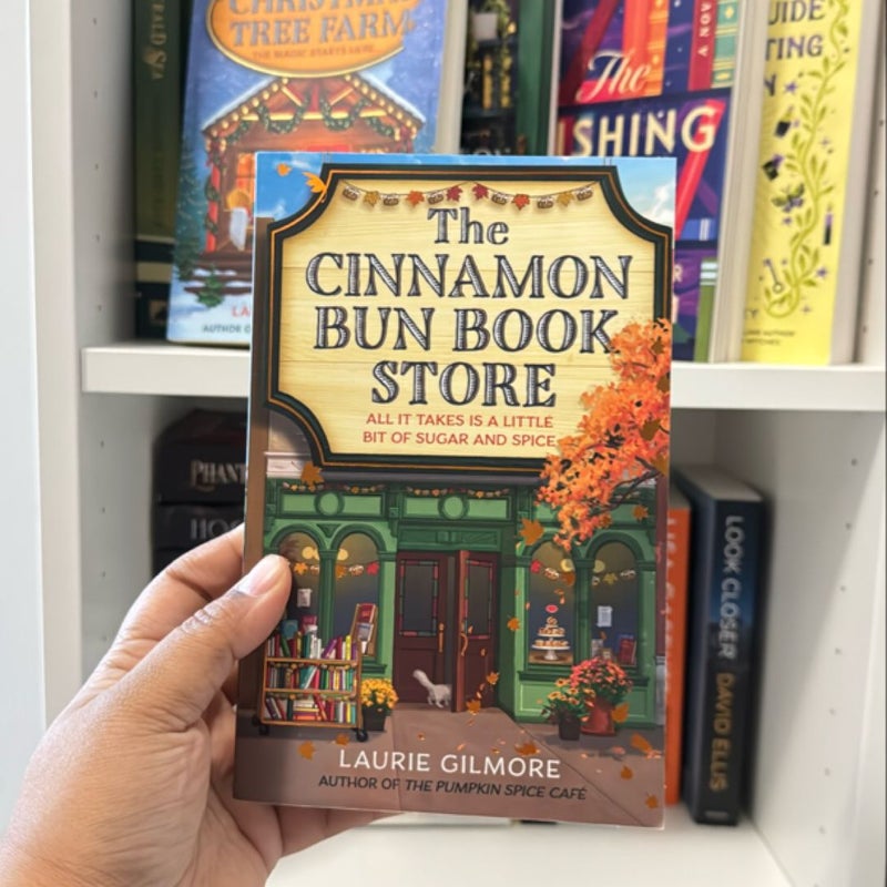 The Cinnamon Bun Book Store (Dream Harbor, Book 2)