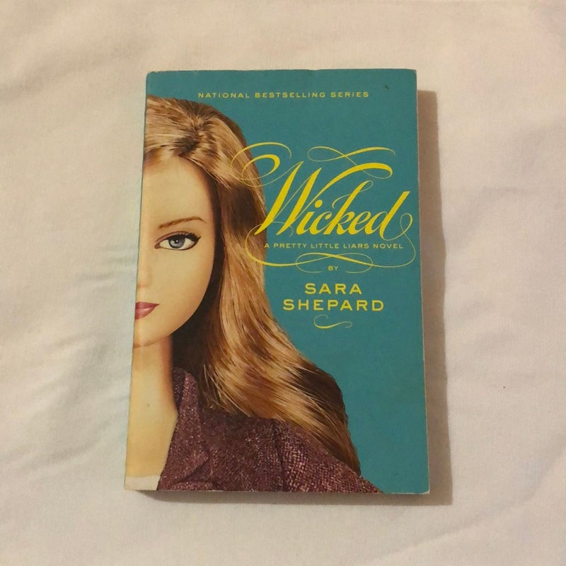 Pretty Little Liars #5: Wicked