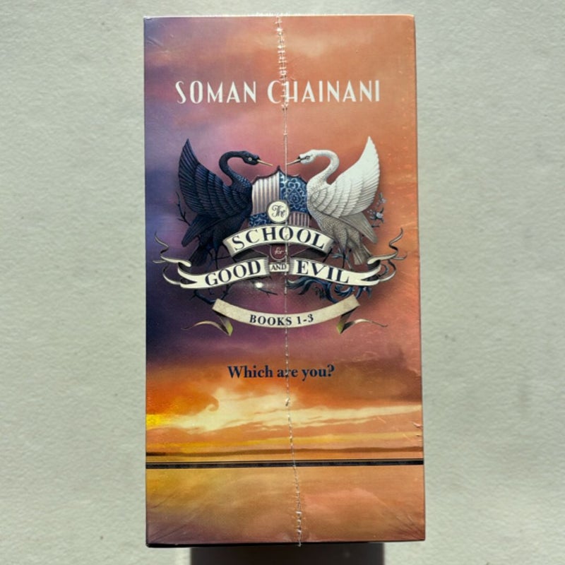 The School for Good and Evil Series Paperback Box Set