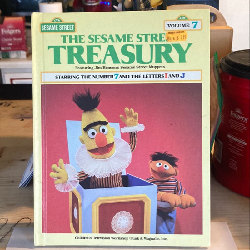 The Sesame Street Treasury (VINTAGE 1983)