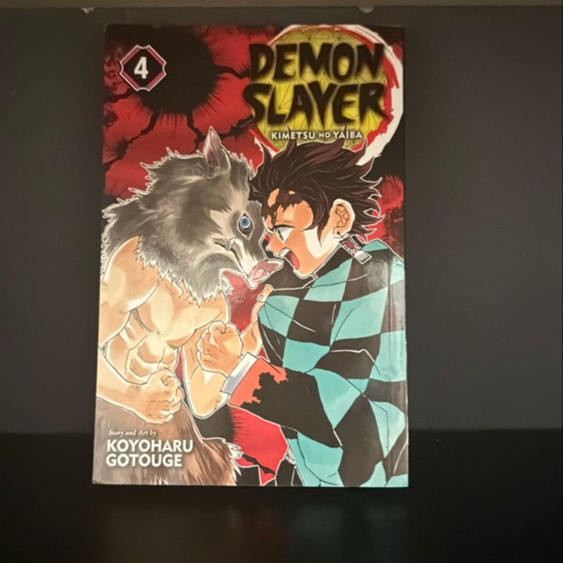 Demon Slayer: Kimetsu No Yaiba, Vol. 4