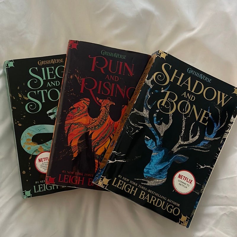 Shadow and Bone Bundle