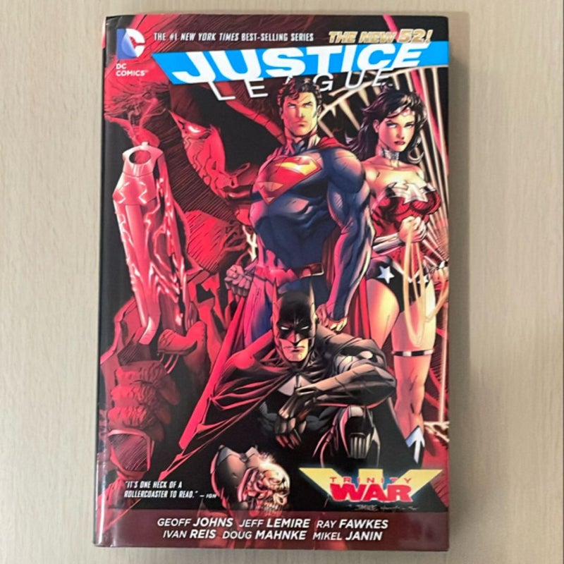 Justice League: Trinity War (the New 52)