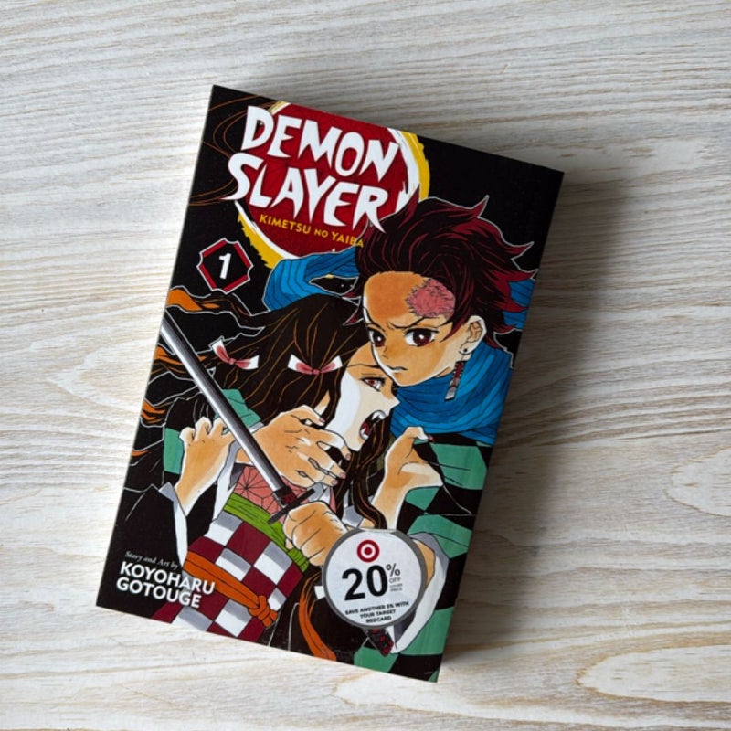 Demon Slayer: Kimetsu No Yaiba, Vol. 1
