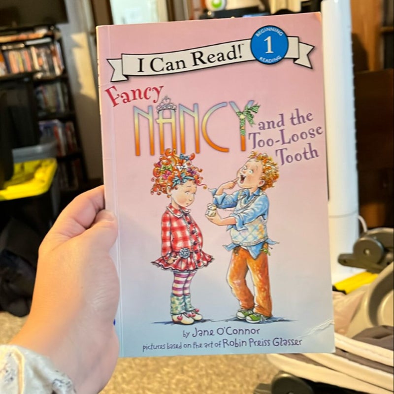 Fancy Nancy and the Too-Loose Tooth