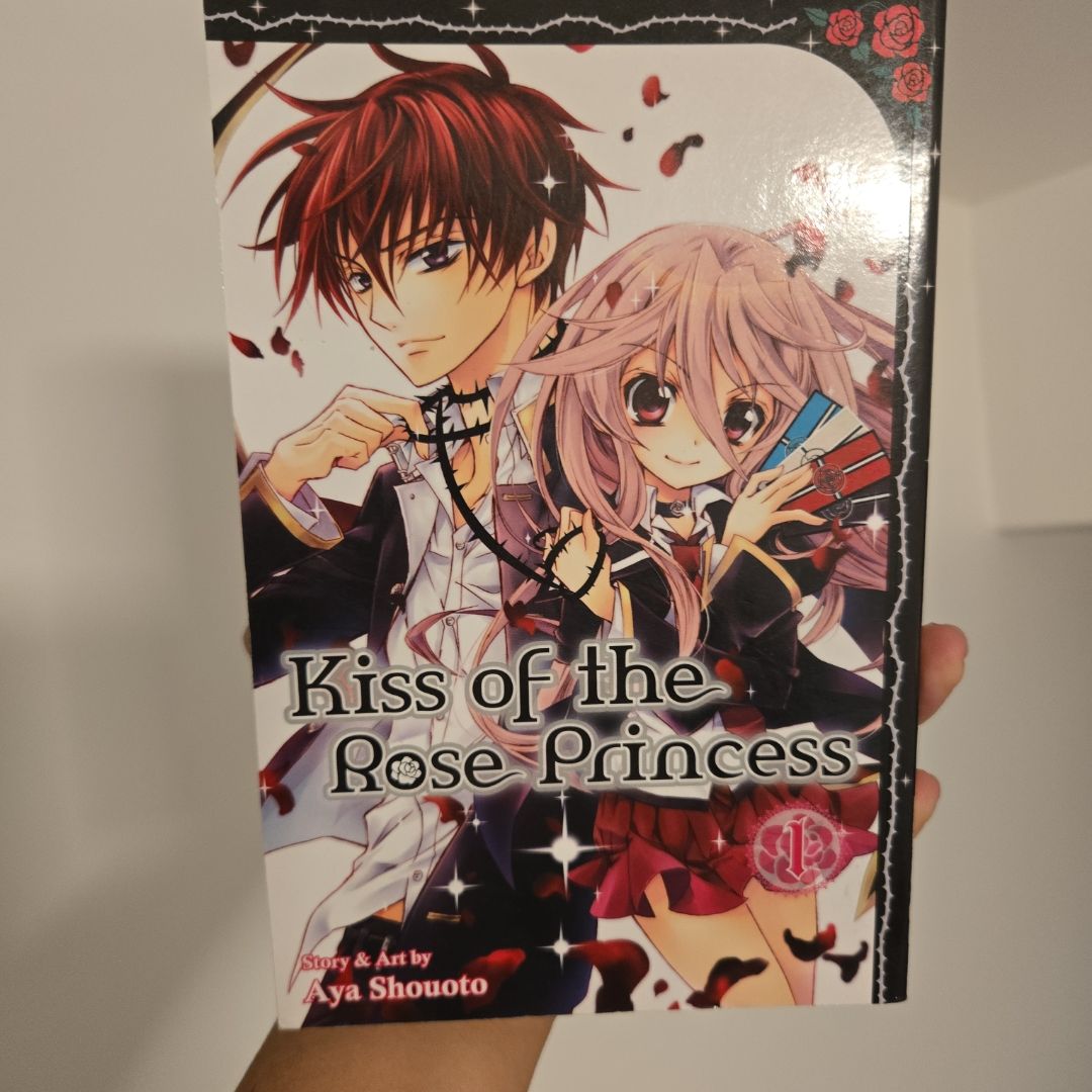 Kiss of the Rose Princess, Vol. 1