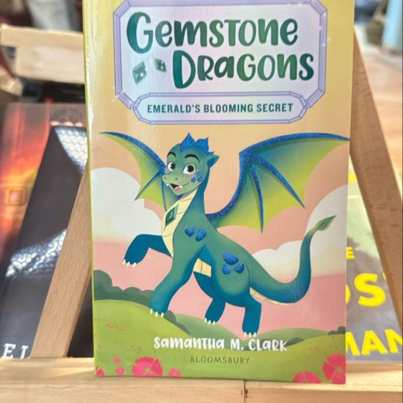 Gemstone Dragons 4: Emerald's Blooming Secret