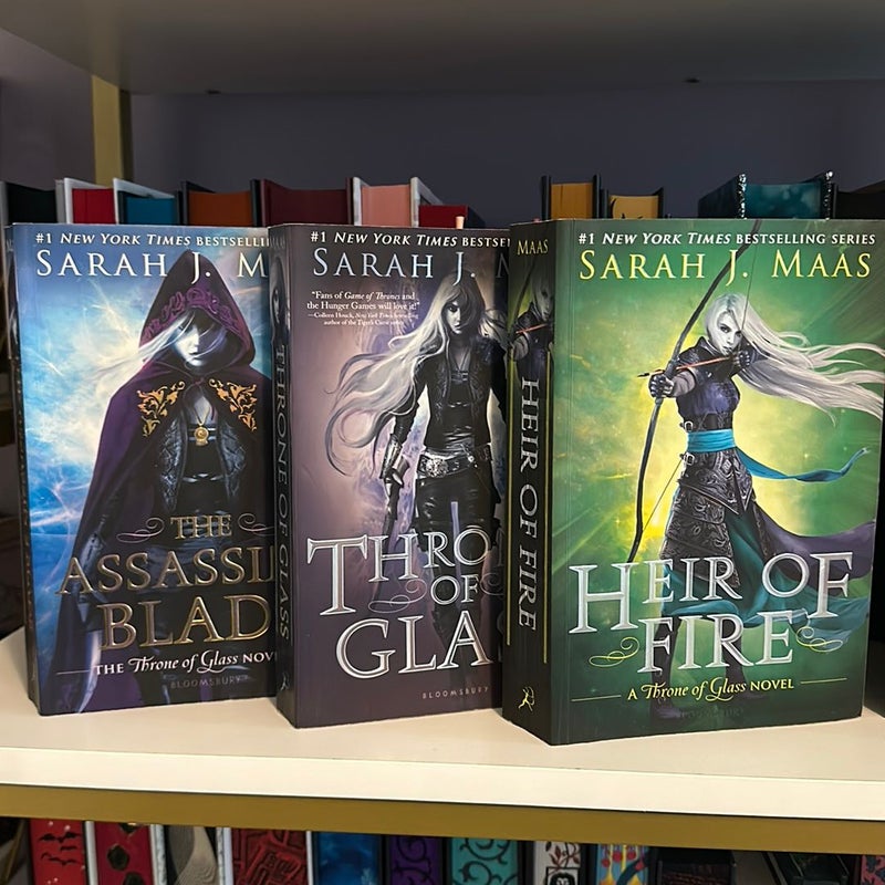 OOP Covers Throne of Glass Series 1-5