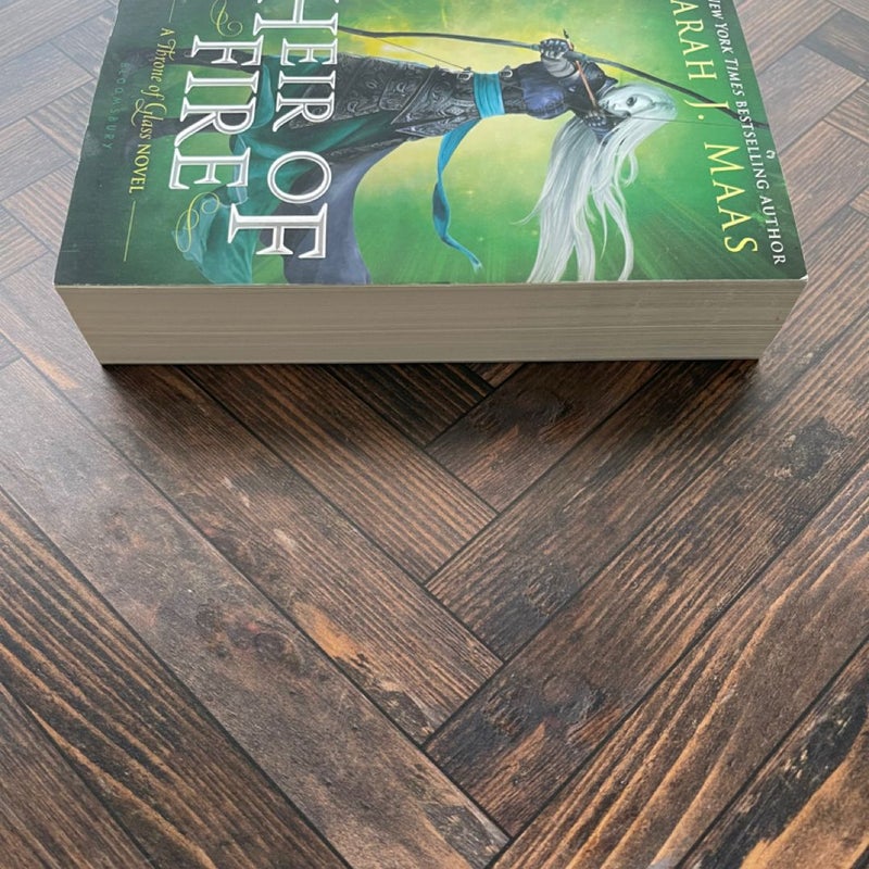 Heir of Fire - paperback