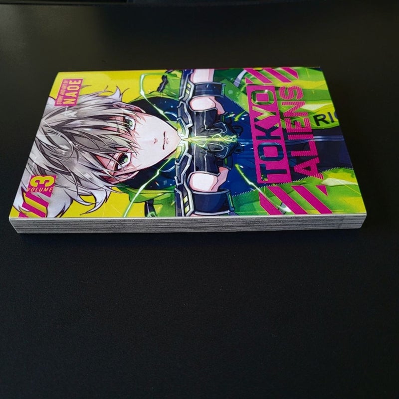 Tokyo Aliens Vol 3 by Naoe, Paperback | Pangobooks