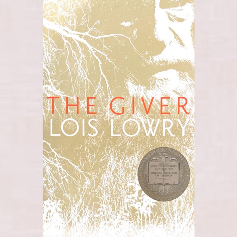 The Giver by Lois Lowry, Paperback | Pangobooks