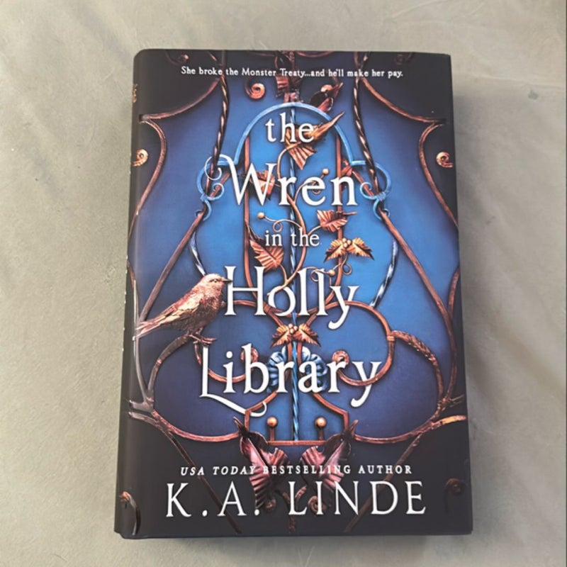 The Wren in the Holly Library (Deluxe Limited Edition)