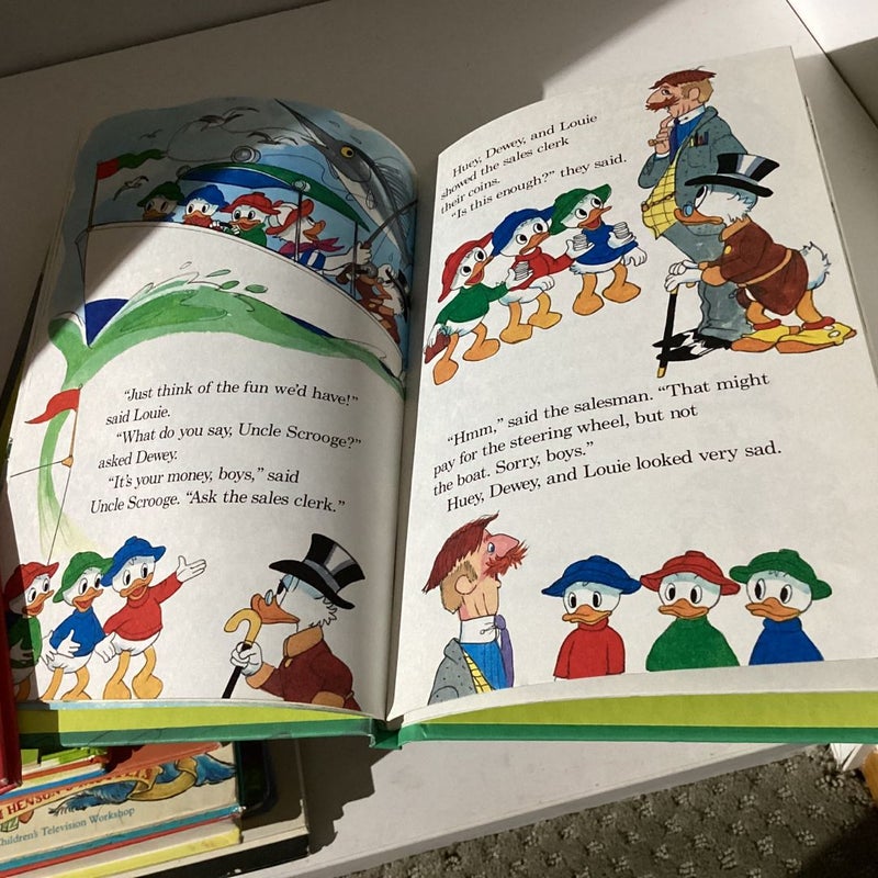 Wonderful World of Disney storybooks, 79 stories & 2 yearbooks total, vibrant pictures