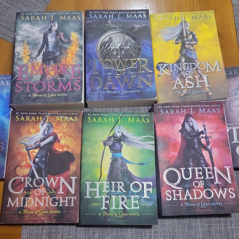 Throne of Glass series