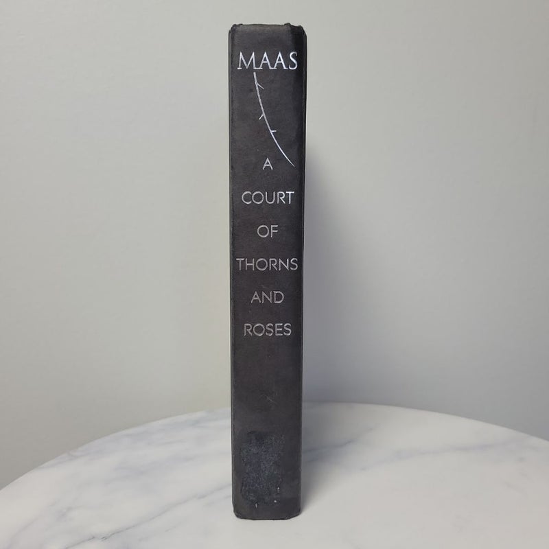 A Court of Thorns and Roses | OOP HARDCOVER (Missing Dust Jacket)