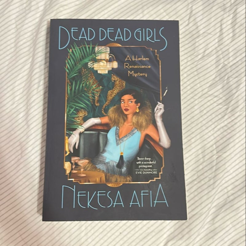 Dead Dead Girls