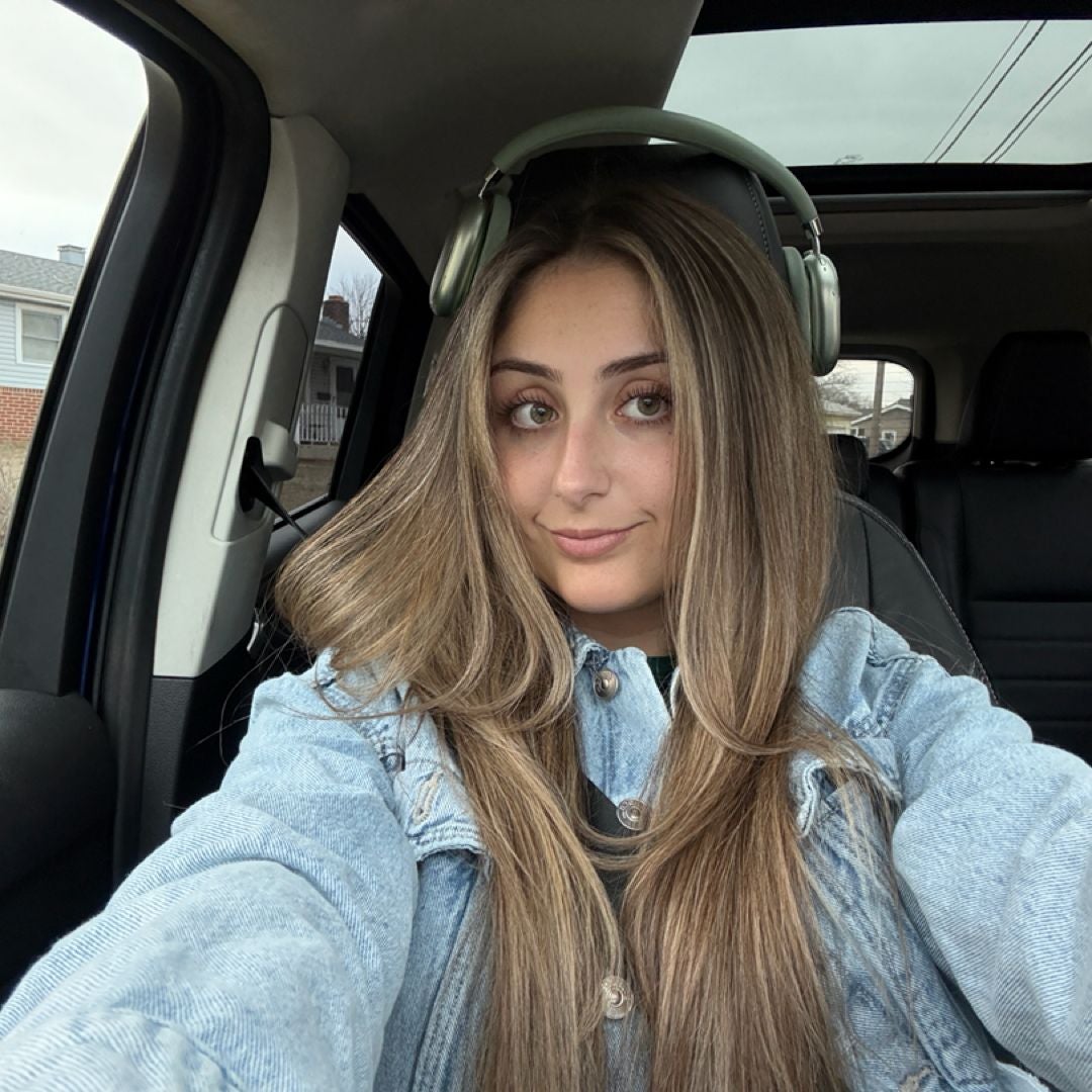 Alexa Karamanoogian