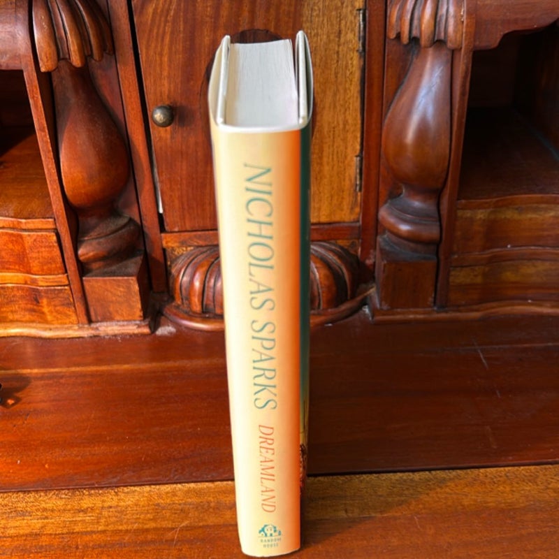 Dreamland (1st Ed/1st)