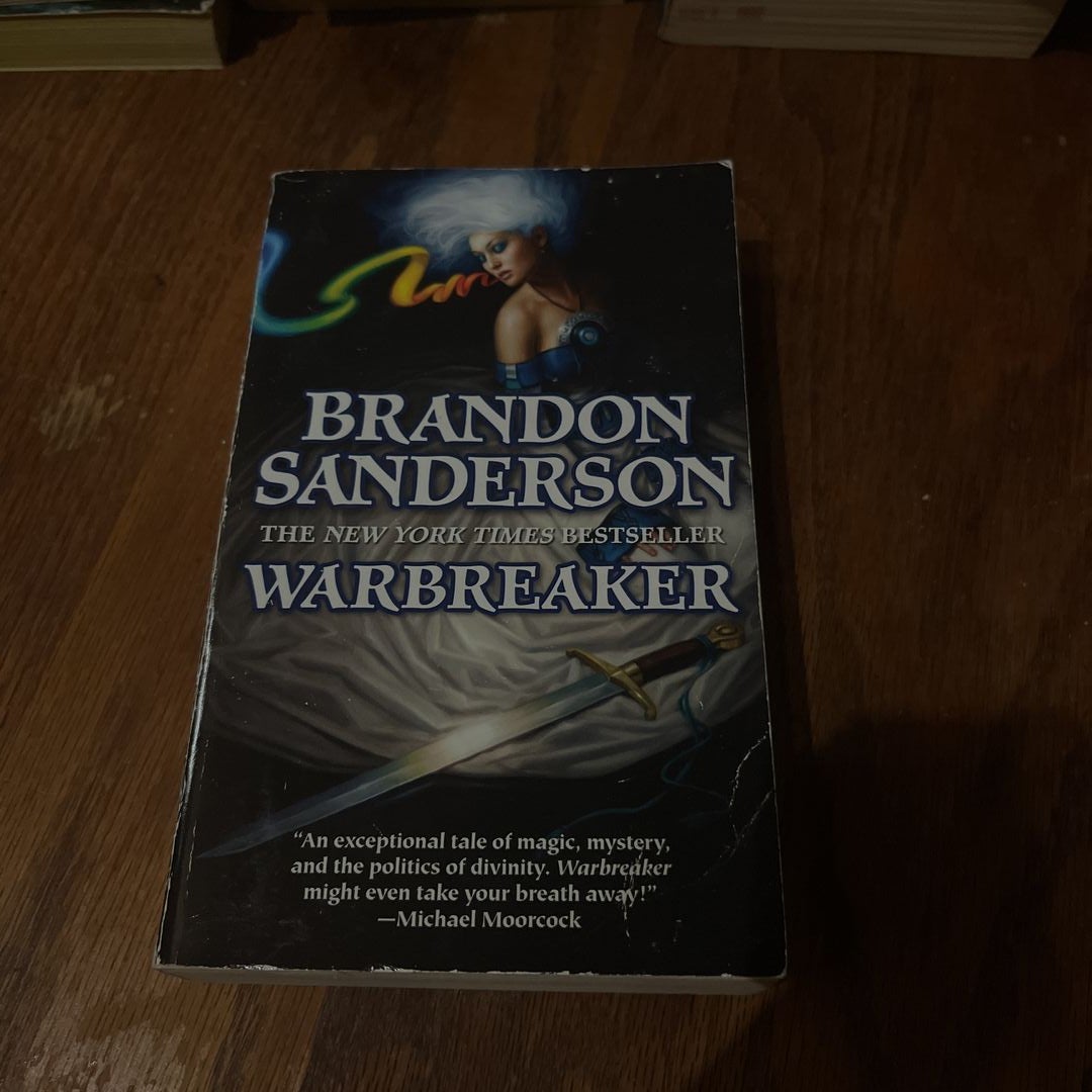 Warbreaker: Sanderson, Brandon: 9780765360038: : Books