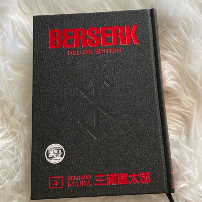 Berserk Deluxe Volume 4