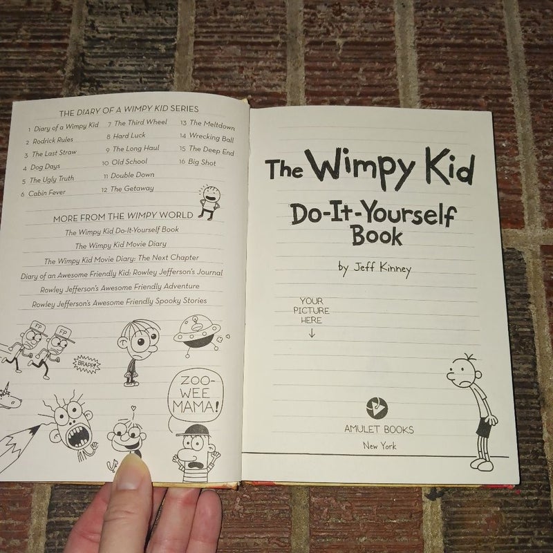 The Wimpy Kid Do-It-Yourself Book (revised and Expanded Edition) (Diary of a Wimpy Kid)