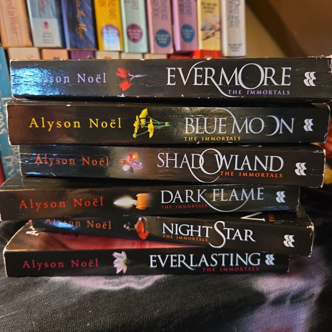 The Immortals Complete Series Bundle by Alyson Noel, Paperback Pangobooks
