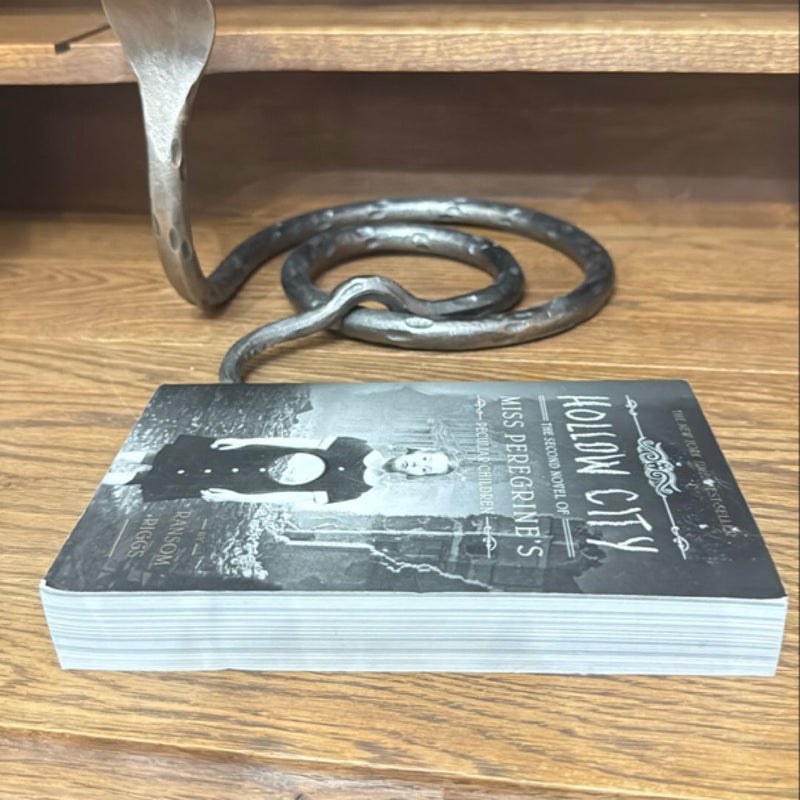 Hollow City
