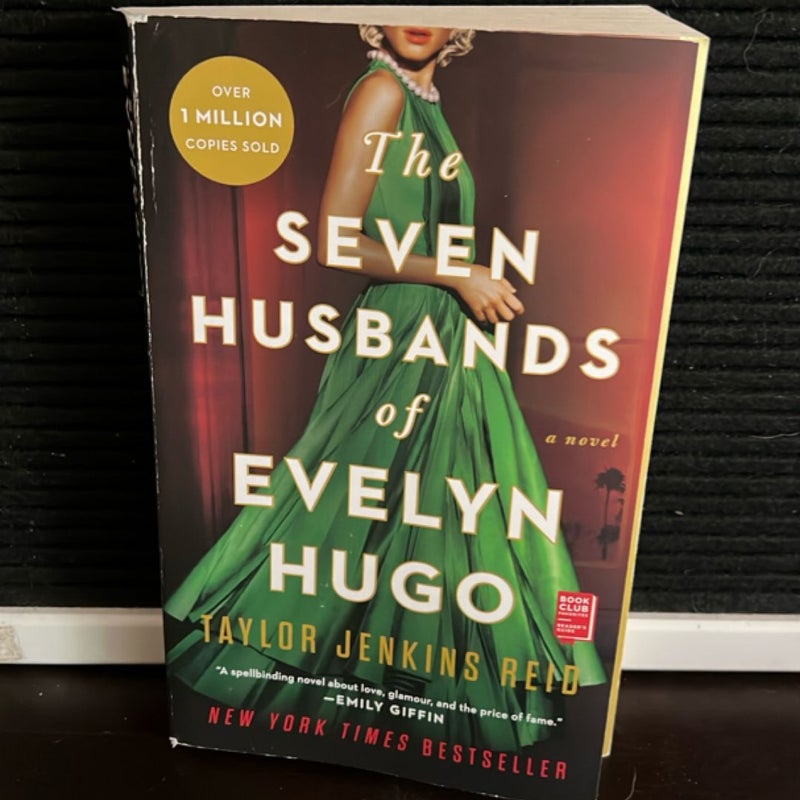 The Seven Husbands of Evelyn Hugo