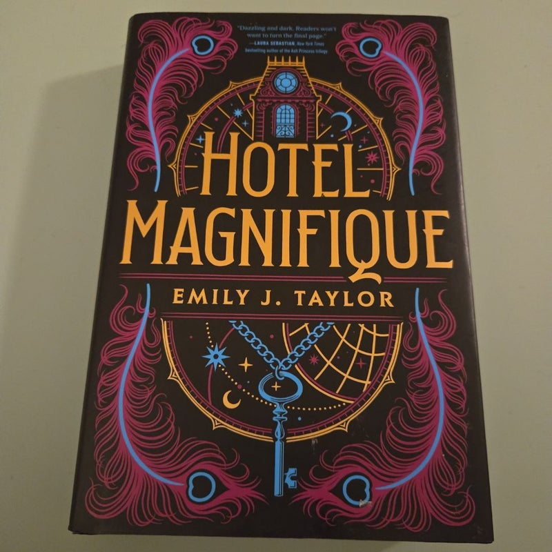Hotel Magnifique