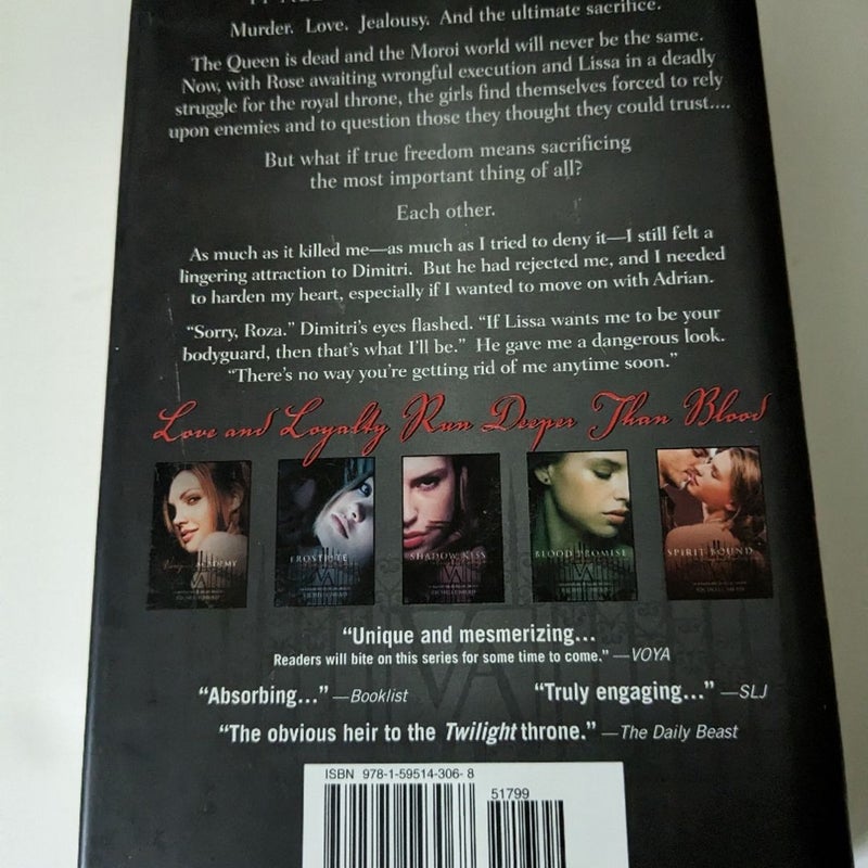 Last Sacrifice (Vampire Academy) Hardcover 