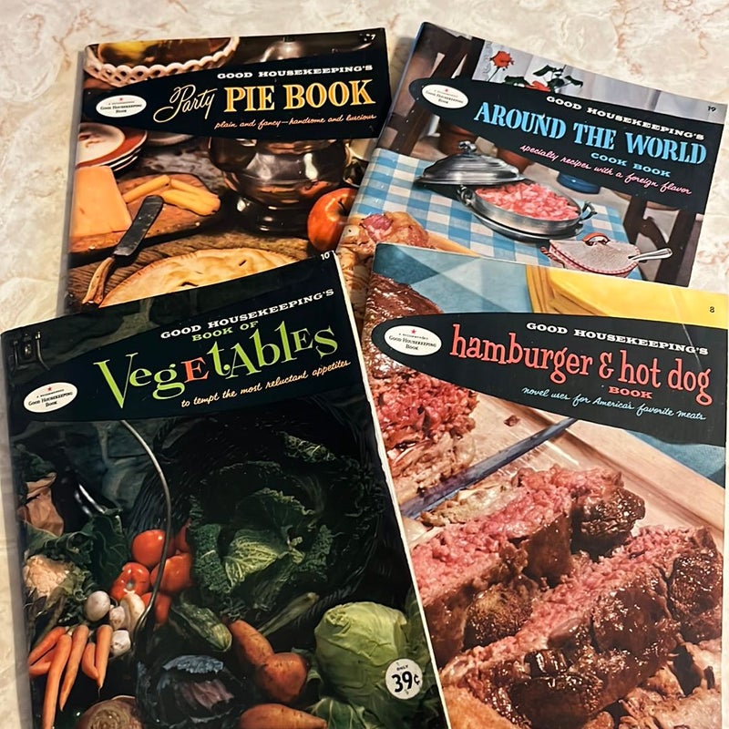 Bundle of 4 retro 1950s cooking booklets