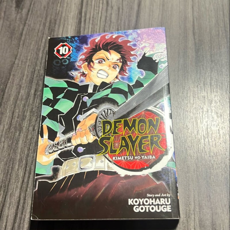 Demon Slayer: Kimetsu No Yaiba, Vol. 10