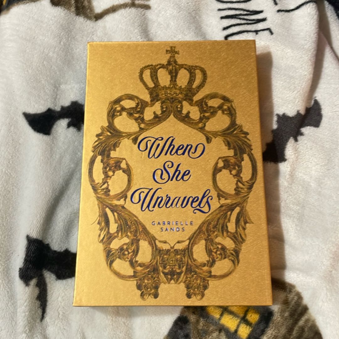 Darkly When She Unravels 